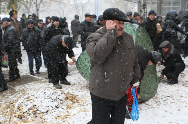 "Чернобыльцы" митингуют в Донецке