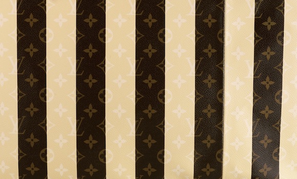 monogram-rayures-canvas_jpg