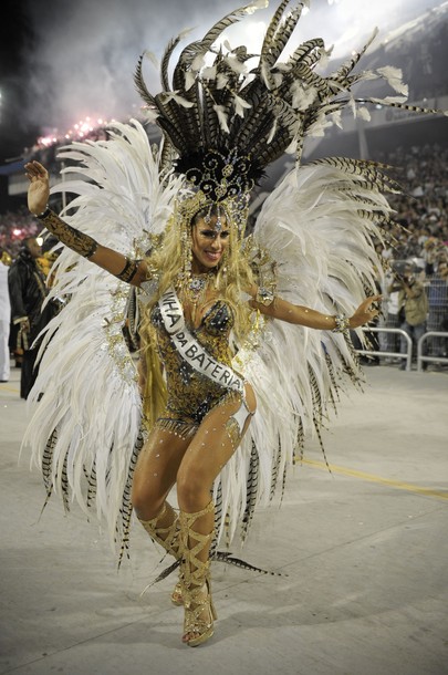  Зажигательный бразильский карнавал Brazilskij-karnaval-2011_3762_p0