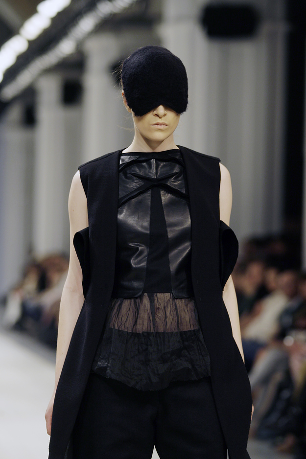 Лилия Литковская. Ukrainian Fashion Week 2011-2012