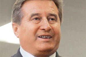 2009 г. Винский подал в отставку с поста министра транспорта и связи, аргументировав это "серьезными разногласиями с премьер-министром Юлией Тимошенко"