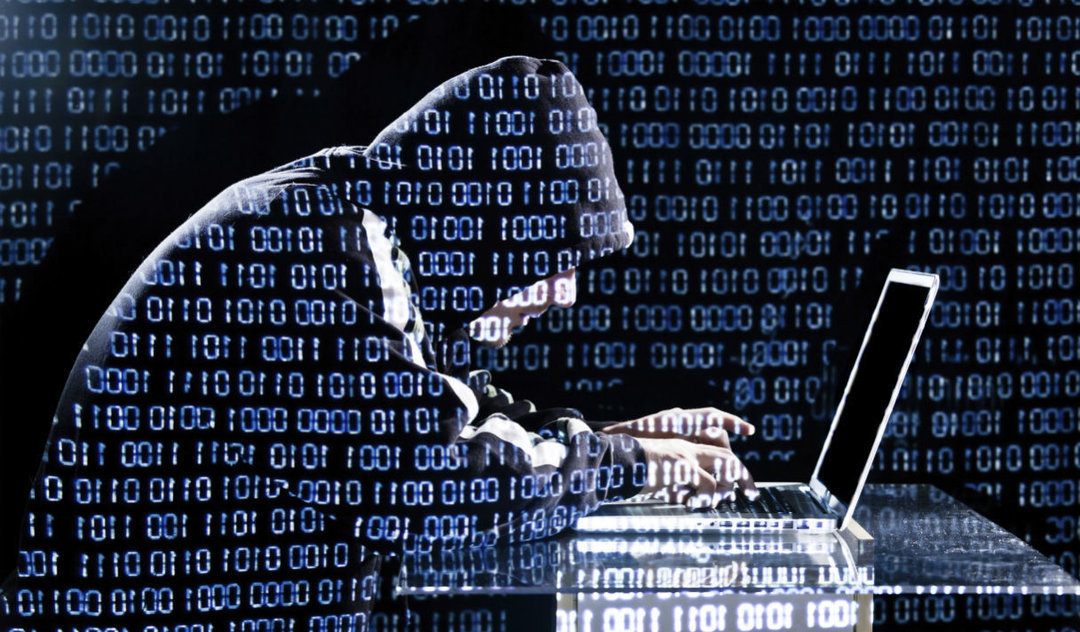 Большинство киберпреступников работают из тюрьмы — руководитель Киберполиции