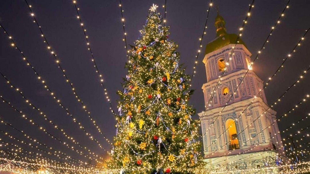 Одна страна два Рождества: готова ли Украина перенести праздник