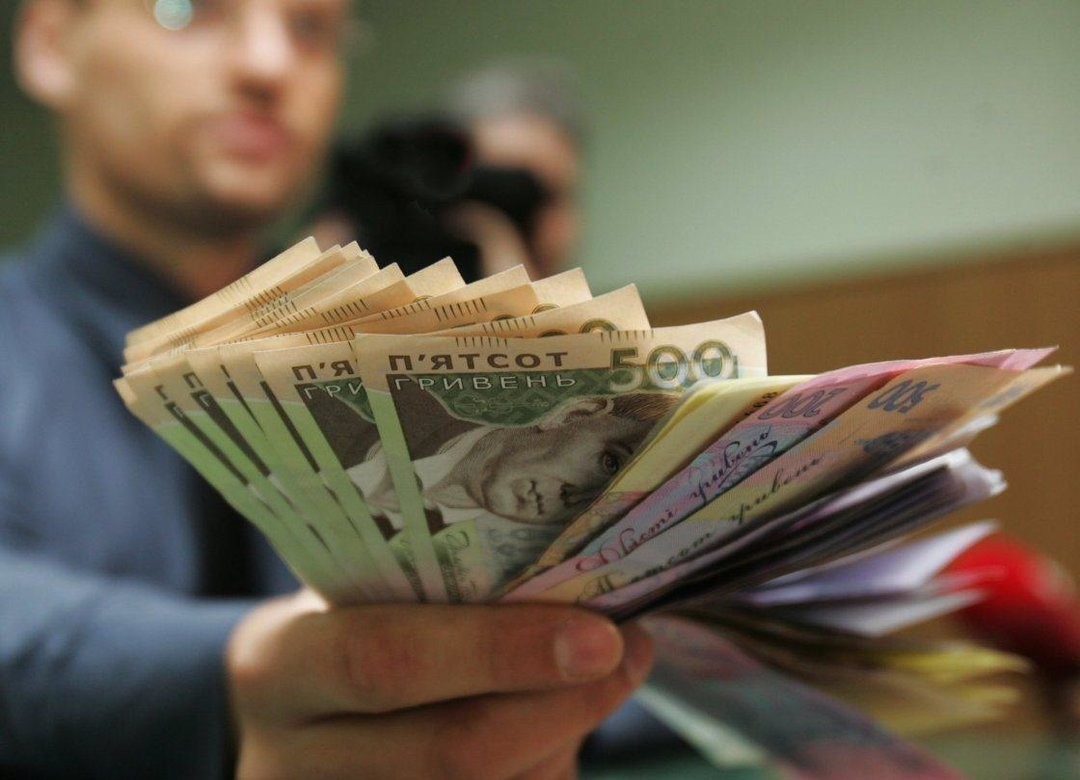 Реальная зарплата в 2020 году вырастет на 10% — Милованов