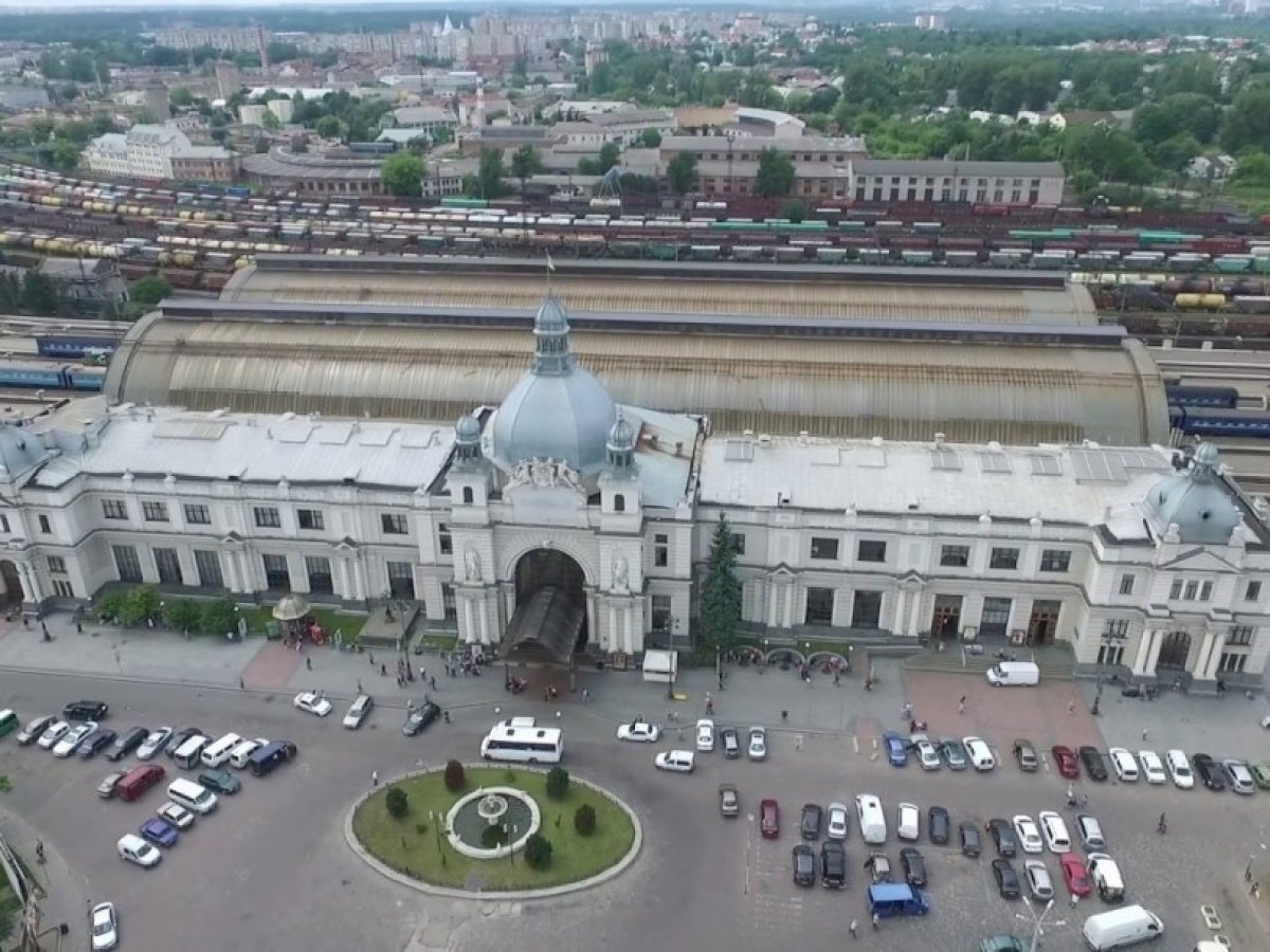 Сколько жд вокзалов во львове