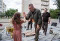 Нові зупинки та безбар’єрний простір: у  Дарницькому районі Києва триває капремонт вулиці (ФОТО)