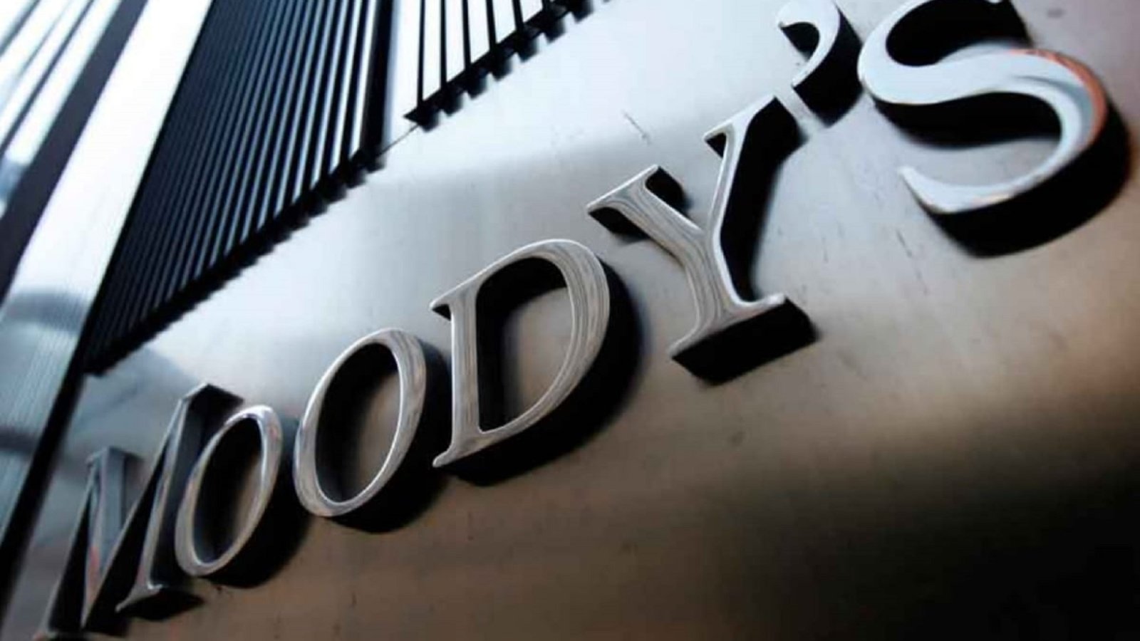 Moody's отказалось рассчитывать кредитные рейтинги российских компаний —  Delo.ua