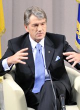 Фото 3 — Ющенко приказал проверить "рейдерский захват" газового бизнеса в Украине