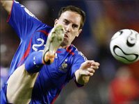 Фото 2 — "Шахтер" снизил цены на часть билетов на матч Украины с Грецией