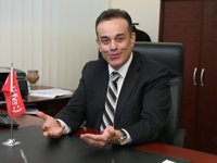 Фото 2 — Суд временно запретил продавать лицензию на 3G связь