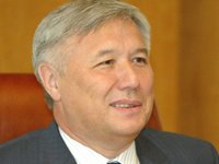 Фото 2 — Ехануров отказался судиться за кресло Министра обороны