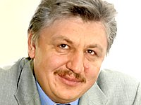 Фото 2 — Сивкович пообещал убрать посредников в производстве загранпаспортов