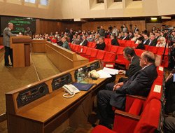 Фото 2 — Кому Янукович доверит Крым