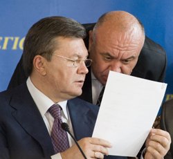 Фото 2 — Кадровые перестановки в Кабмине начались с Цушко