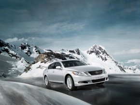 Фото 2 — Власть снова стала закупать сверхдорогие автомобили