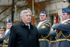 Фото 2 — Юрий Ехануров позитивно оценивает ход голосования