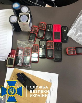 Фото 8 — СБУ с полицией накрыли схему по изготовлению поддельных документов стран ЕС (ФОТО, ВИДЕО)