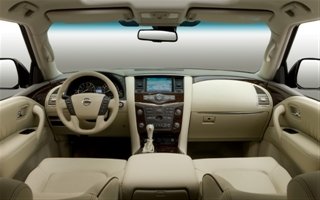 Фото 13 — Тест-драйв Nissan Patrol: Классовый провокатор