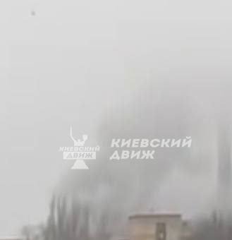 Фото 2 — В Киеве прозвучали взрывы: оккупанты атакуют объекты критической инфраструктуры