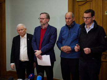Премьеры Чехии, Словении и Польши 15 марта в Киеве. Фото: пресс-служба президента Украины