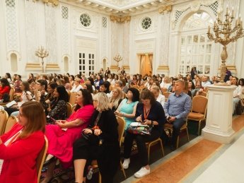 Главное событие деловых женщин SHE Congress 2023 объединило более 200 лидеров в Киеве: как это было