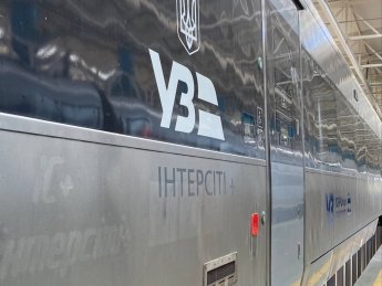 "Укрзализныця" запускает дополнительные поезда Киев — Львов