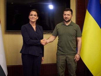 Владимир Зеленский, Каталин Новак