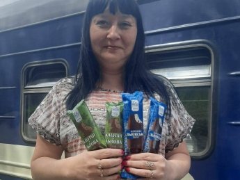 "Укрзалізниця" запустила продаж морозива в поїздах