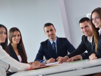 Поддержка армии и забота о сотрудниках: как работает бизнес во время войны