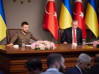 Україна запропонувала Туреччині відновити роботу "зернового коридору" без Росії