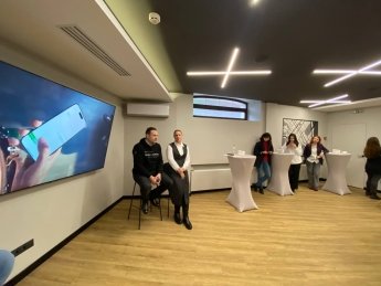 У маршрутках прийматимуть банківські картки: ПриватБанк та Visa представили мобільне рішення для перевізників