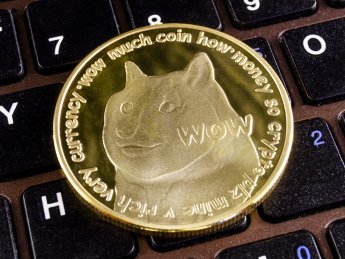 Аксесуари Tesla тепер можна купити за Dogecoin: криптовалюта злетіла в ціні