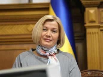 Что даст украинцам статус политзаключенных в России и заложников на Донбассе