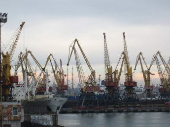 Россия собирается минировать Черное море вблизи украинских портов, чтобы не позволить вывезти зерно — Guardian