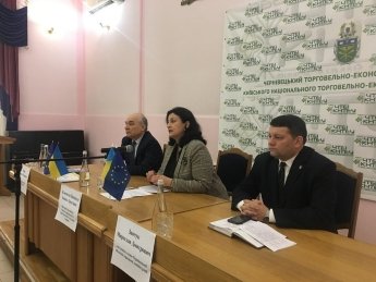 В Кабмине рассказали, когда Украина получит "промышленный безвиз"