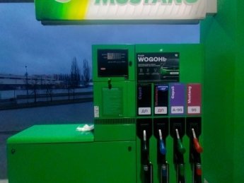 Заправка WOG на Богатырской, 15 в Киеве