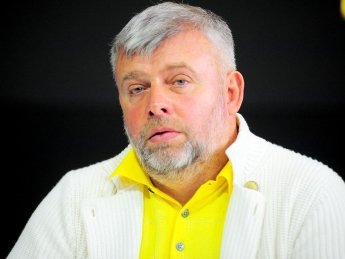 Григорий Козловский передал генераторы и инструменты для артиллеристов 45-й бригады