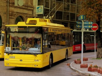 троллейбус, тролейбусний маршрут