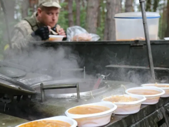 харчування військових