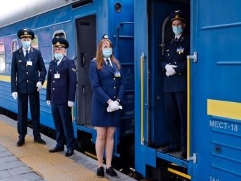 "Укрзалізниця" запустила оплату квитків через Apple Pay у чат-боті Apple Messages