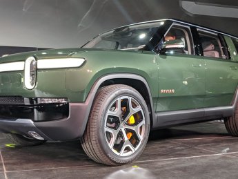 Джордж Сорос купил акции производителя электромобилей Rivian на $2 млрд