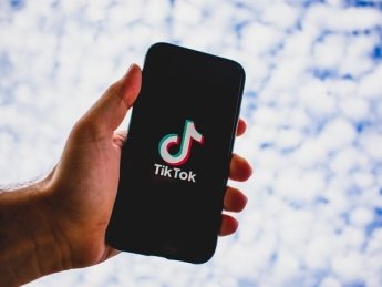 TikTok под запретом для военных. В Швеции ввели ограничения на использование приложения