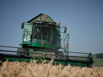 Урожай-2024: в каких областях намолотили больше всего зерна
