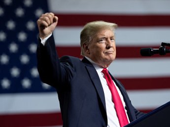 Трамп пригрозил выходом США из ВТО — Bloomberg