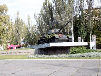 Відображають наративи РФ: у Києві визначили ще 53 пам’ятних об’єкти, які планують знести