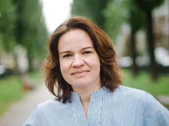 "Разошлись ценностно": Глава украинской Amnesty International уволилась из-за скандального отчета о ВСУ