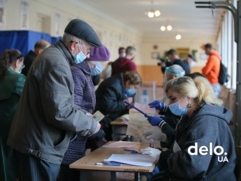 В Украине проходят местные выборы. Фото: Константин Мельницкий/Delo.ua