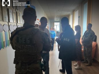 Военная администрация Гостомеля разворовала на восстановлении поселка более 5 миллионов гривен - БЭБ