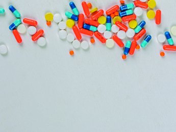 Ліки від депресії:  фармкомпанії продовжують інвестувати в інновації та претендують на лідерство у відновленні економіки