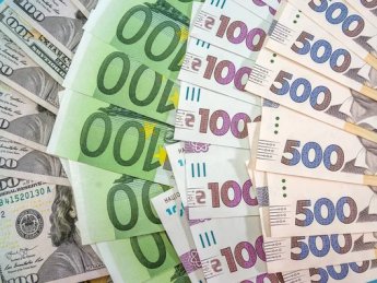 долар, євро